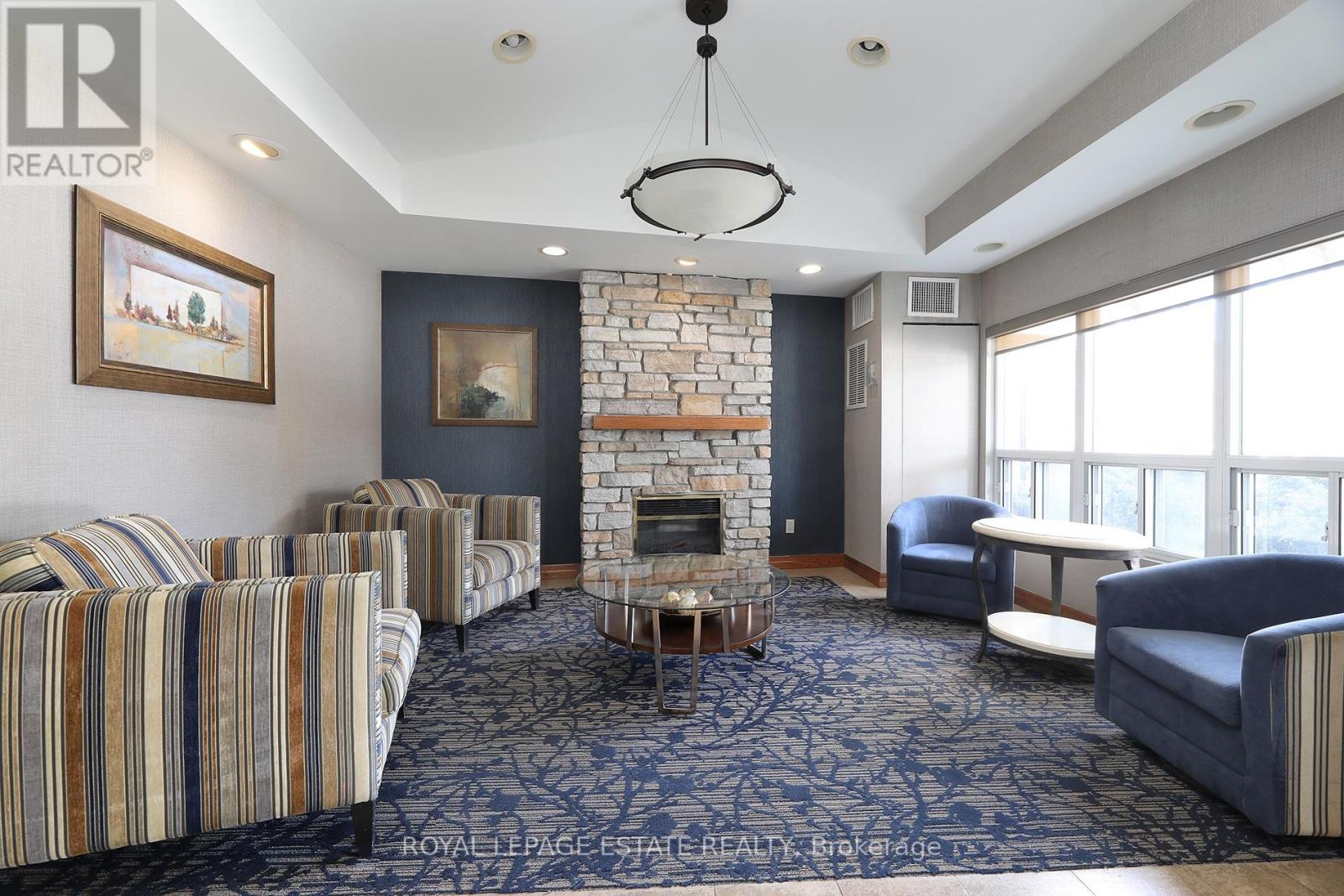 407 - 900 Bogart Mill Trail, Newmarket, Ontario  L3Y 8V5 - Photo 24 - N12842826