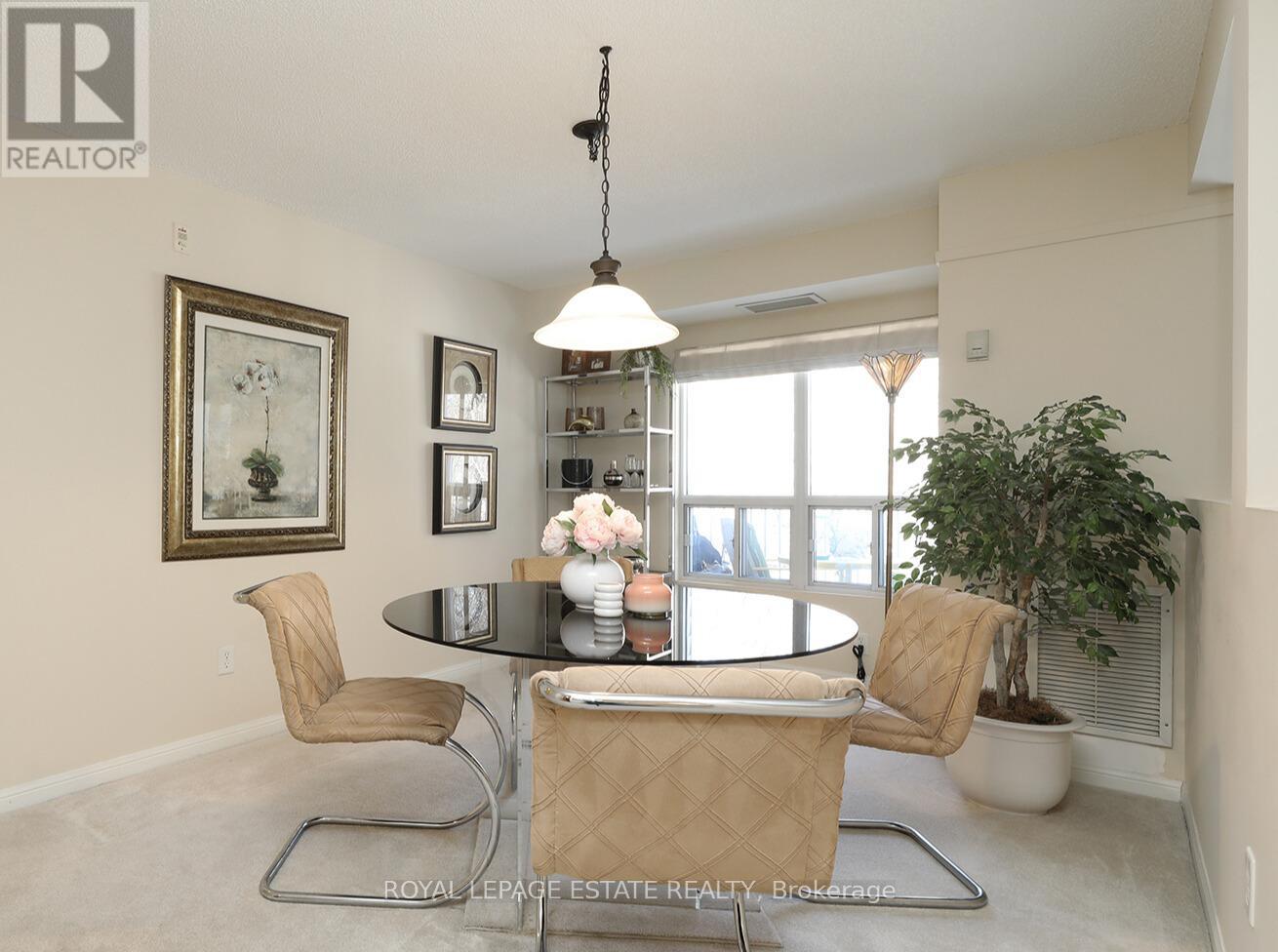 407 - 900 Bogart Mill Trail, Newmarket, Ontario  L3Y 8V5 - Photo 8 - N12842826