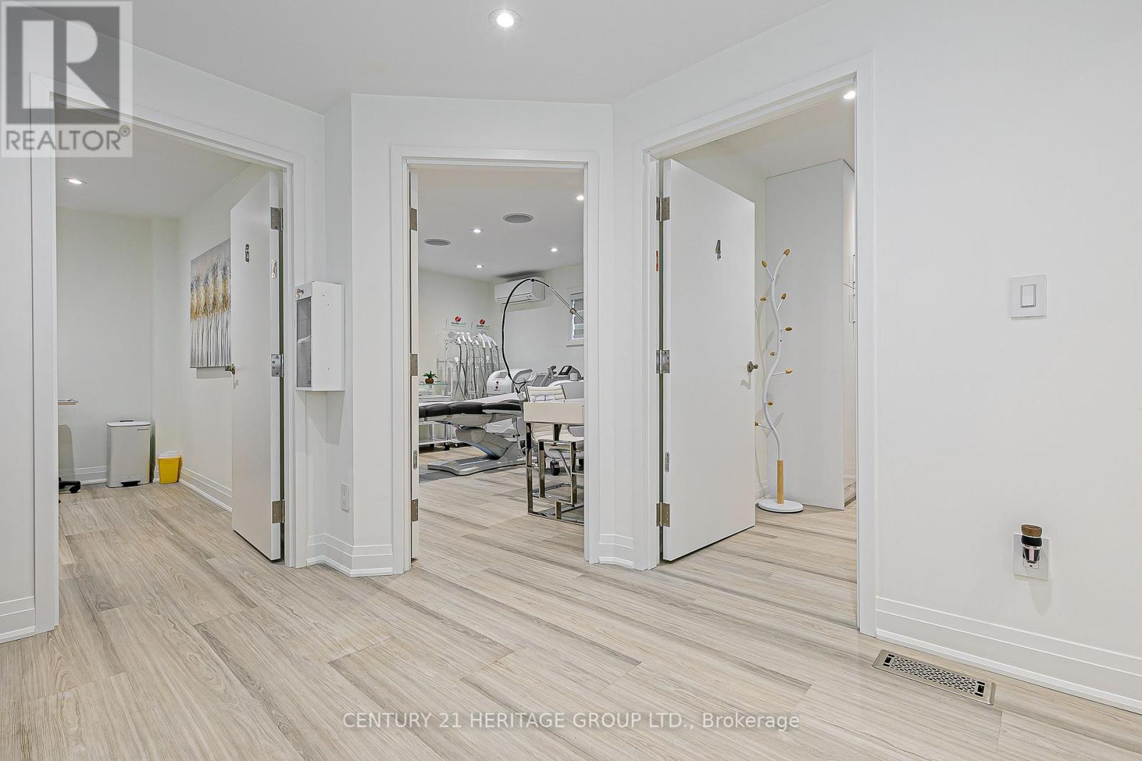 72 Prospect Street, Newmarket, Ontario  L3Y 3T2 - Photo 23 - N12842830