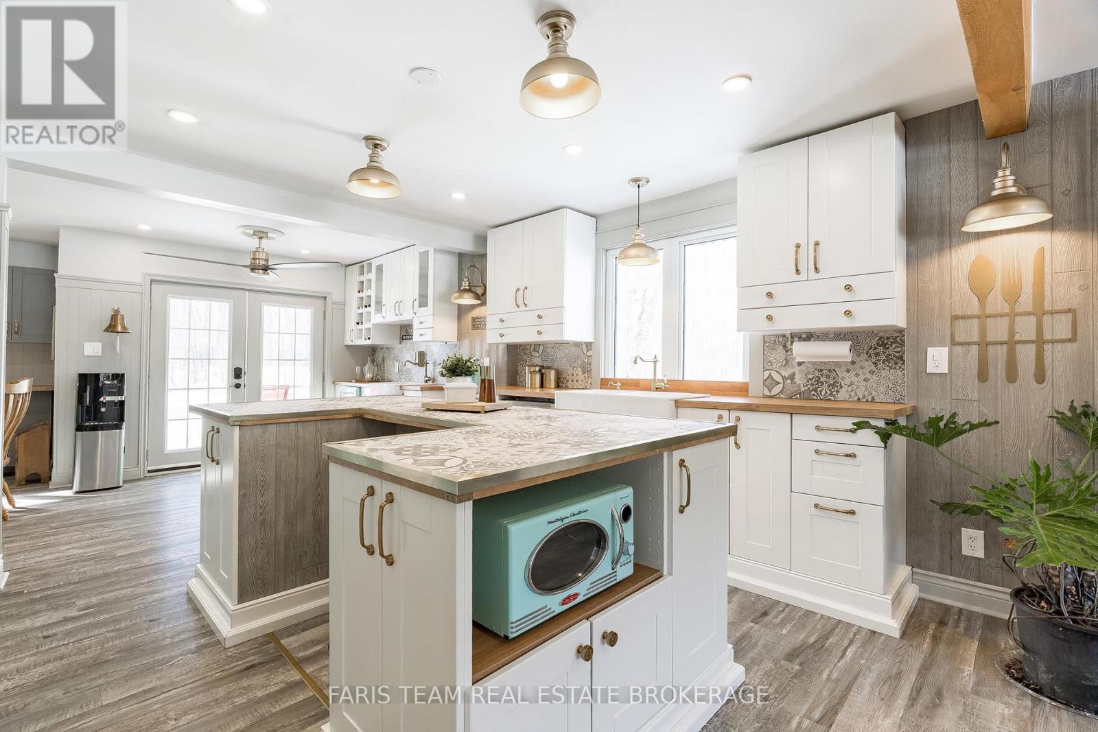 26832 Park Road, Georgina (Sutton & Jackson's Point), Ontario  L0E 1R0 - Photo 6 - N12842870