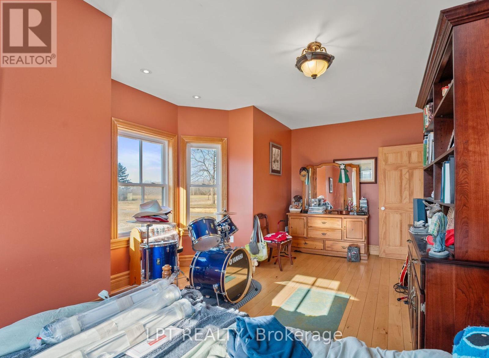 8923 Morning Glory Road, Georgina, Ontario  L0E 1N0 - Photo 24 - N12842888