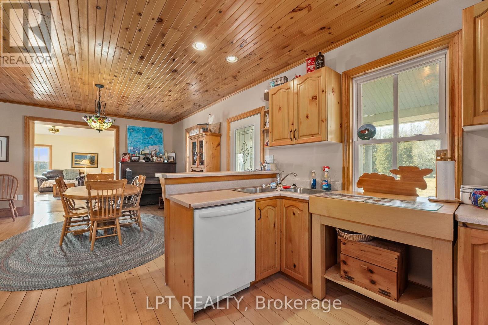 8923 Morning Glory Road, Georgina (Baldwin), Ontario  L0E 1N0 - Photo 17 - N12842896