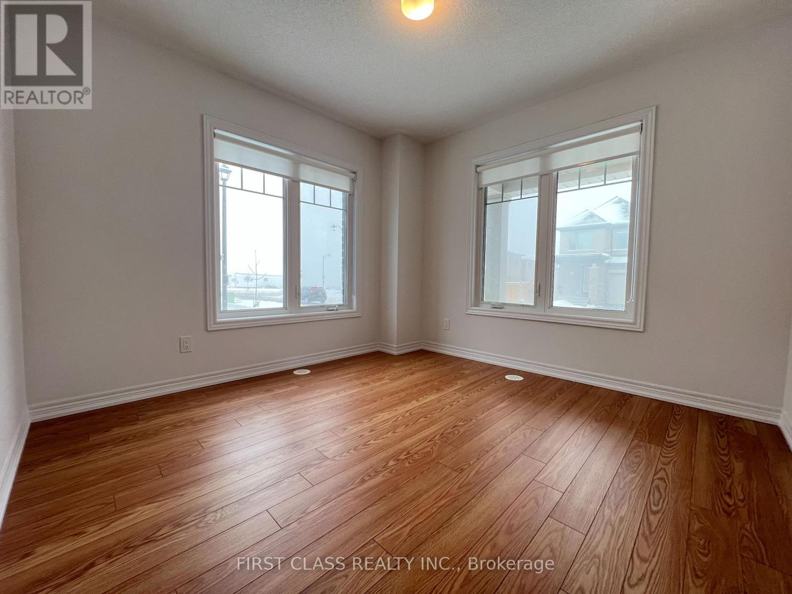 126 Lageer Drive, Whitchurch-Stouffville, Ontario  L4A 0M5 - Photo 25 - N12842904