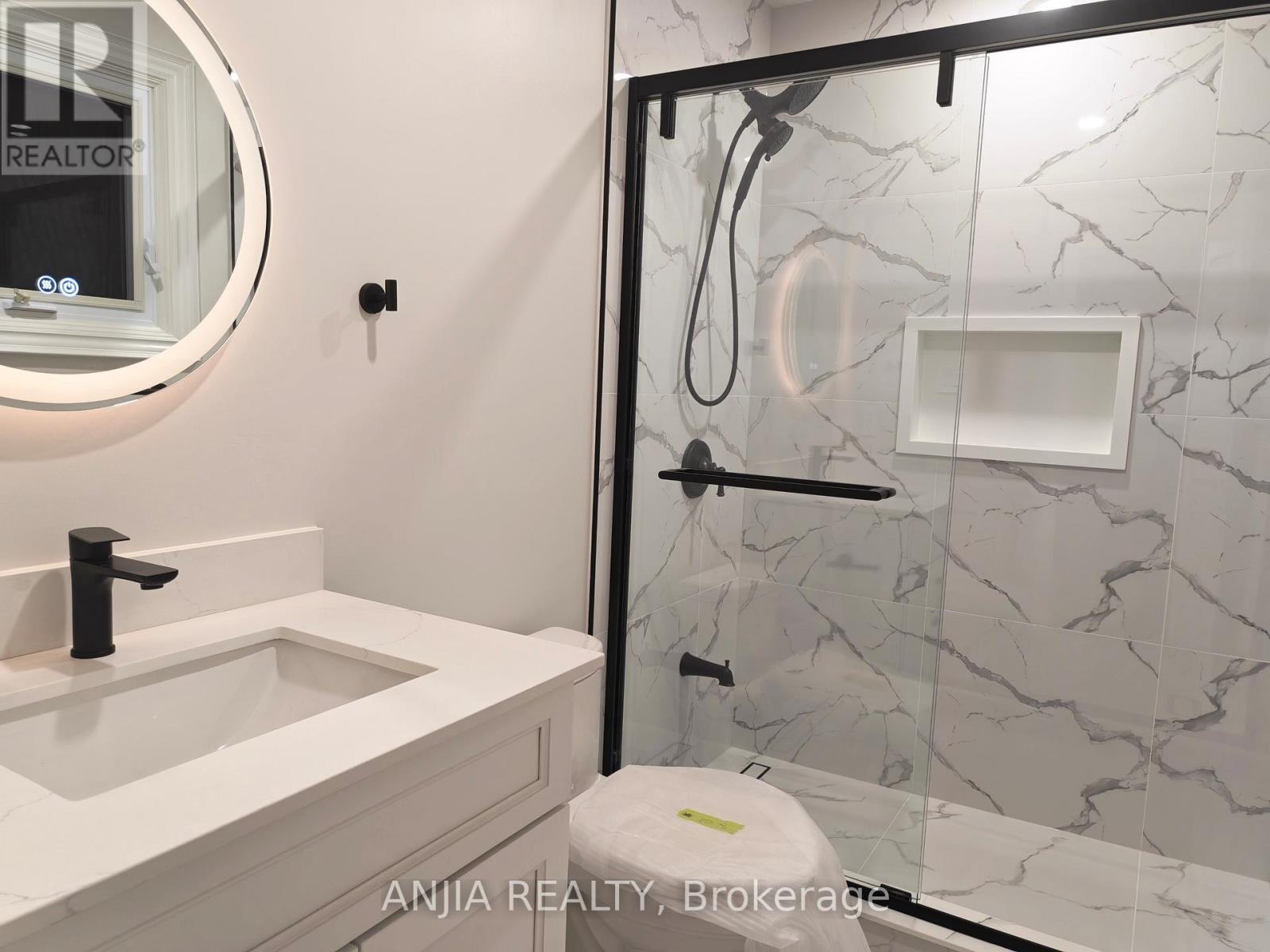 2nd Floor #1 - 5 Janna Court, Markham, Ontario  L3R 8Z3 - Photo 3 - N12842932