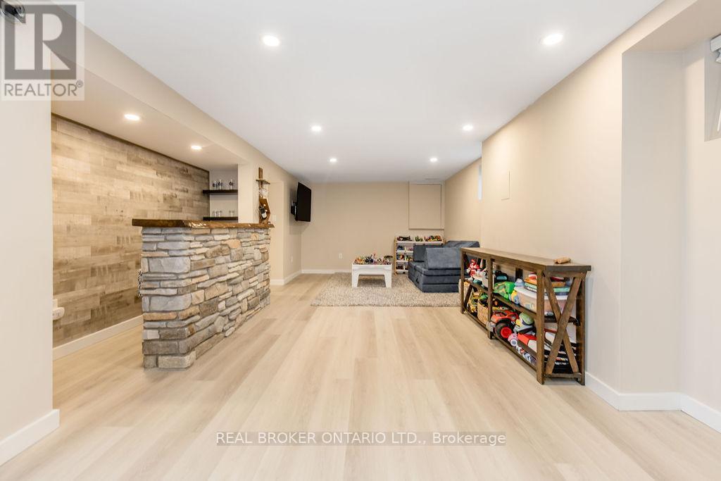 12 Owen Road, Oro-Medonte, Ontario  L0L 1T0 - Photo 31 - S12842772