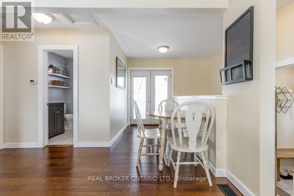 12 Owen Road, Oro-Medonte, Ontario  L0L 1T0 - Photo 9 - S12842772