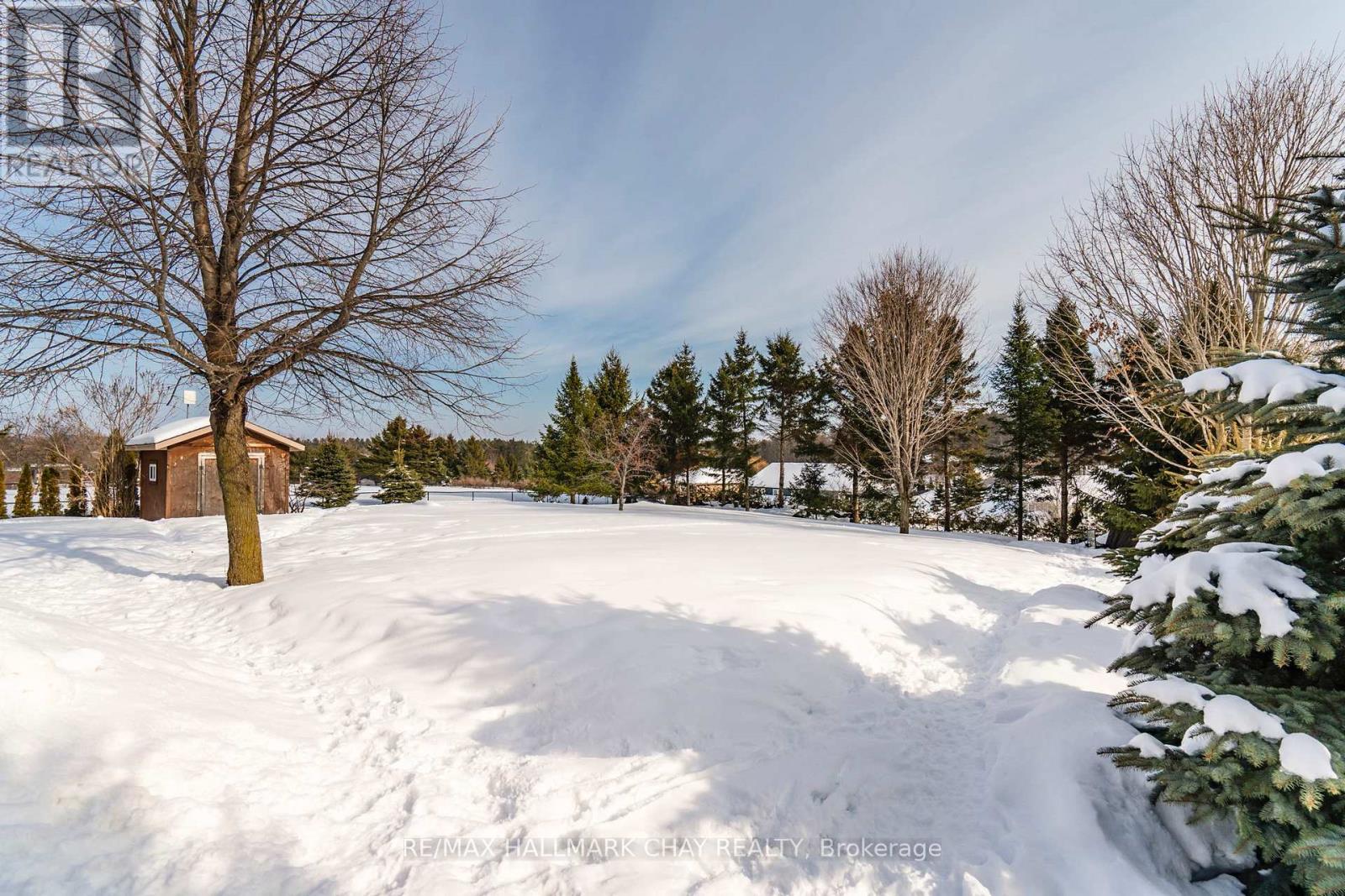 48 Marlow Circle, Springwater, Ontario  L0L 1V0 - Photo 37 - S12842906