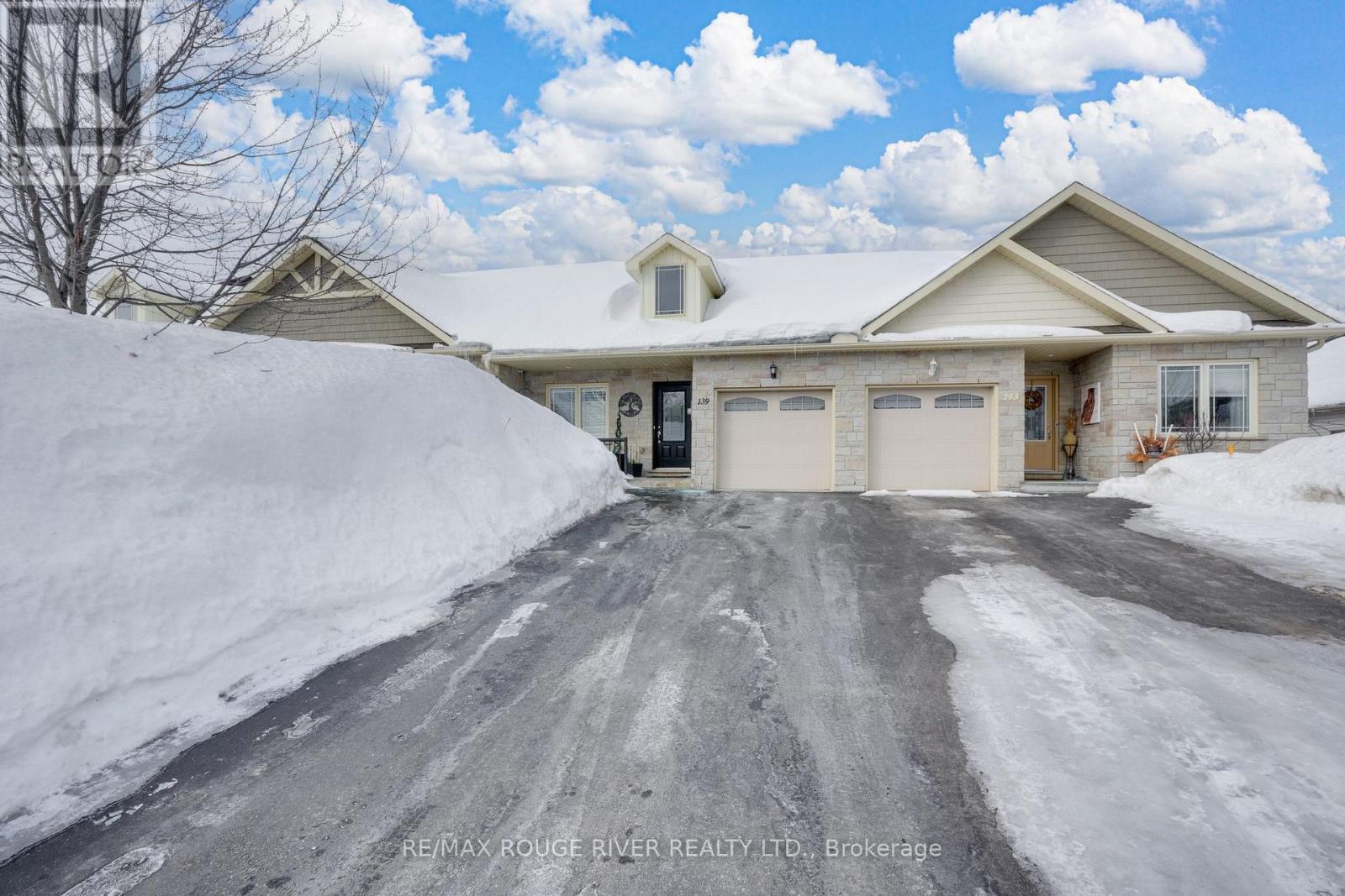 139 Lucy Lane, Orillia, Ontario  L3V 0G3 - Photo 2 - S12842922