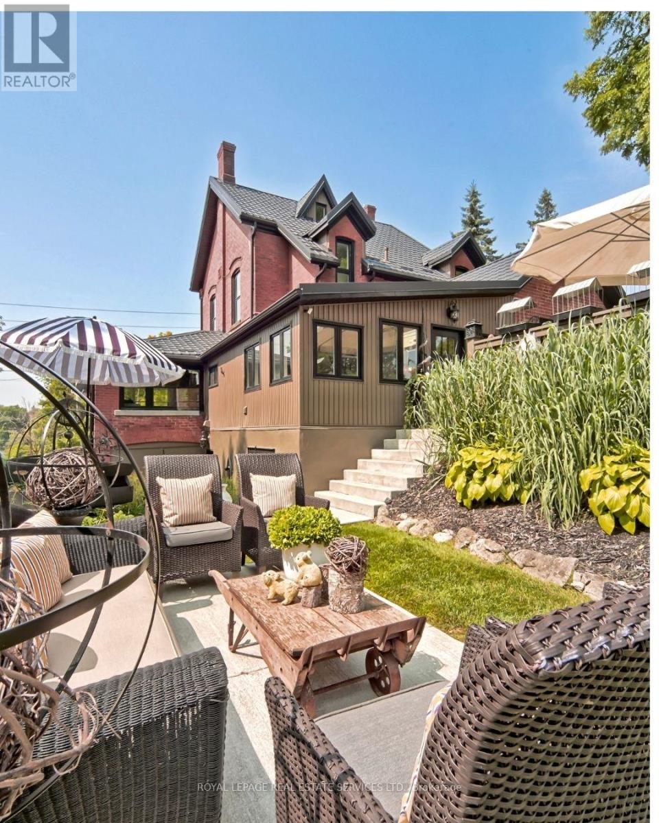 11 Main Street S, Milton, Ontario  L0P 1B0 - Photo 44 - W12793626