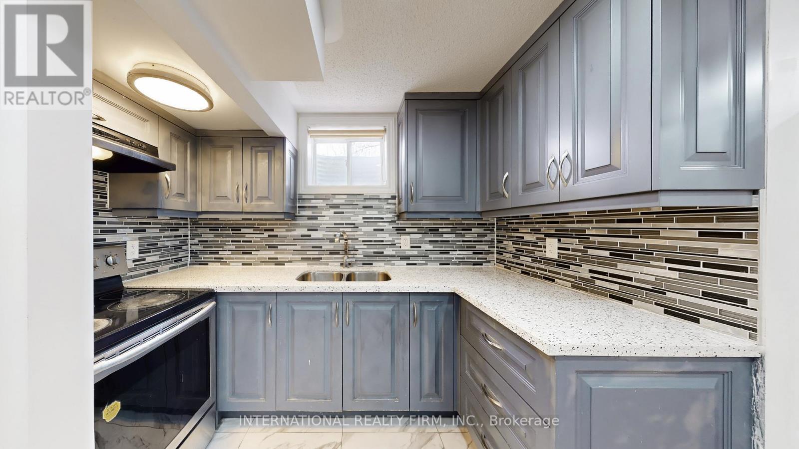 50 Biddens Square, Brampton (Bram East), Ontario  L6P 0W4 - Photo 38 - W12842916