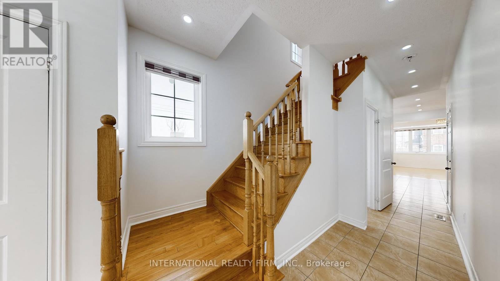 50 Biddens Square, Brampton (Bram East), Ontario  L6P 0W4 - Photo 6 - W12842916