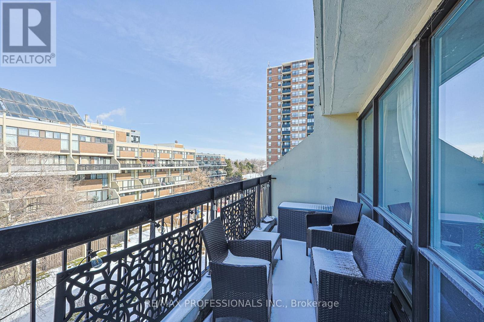 318 - 364 The East Mall Street, Toronto, Ontario  M9B 6C5 - Photo 15 - W12842920