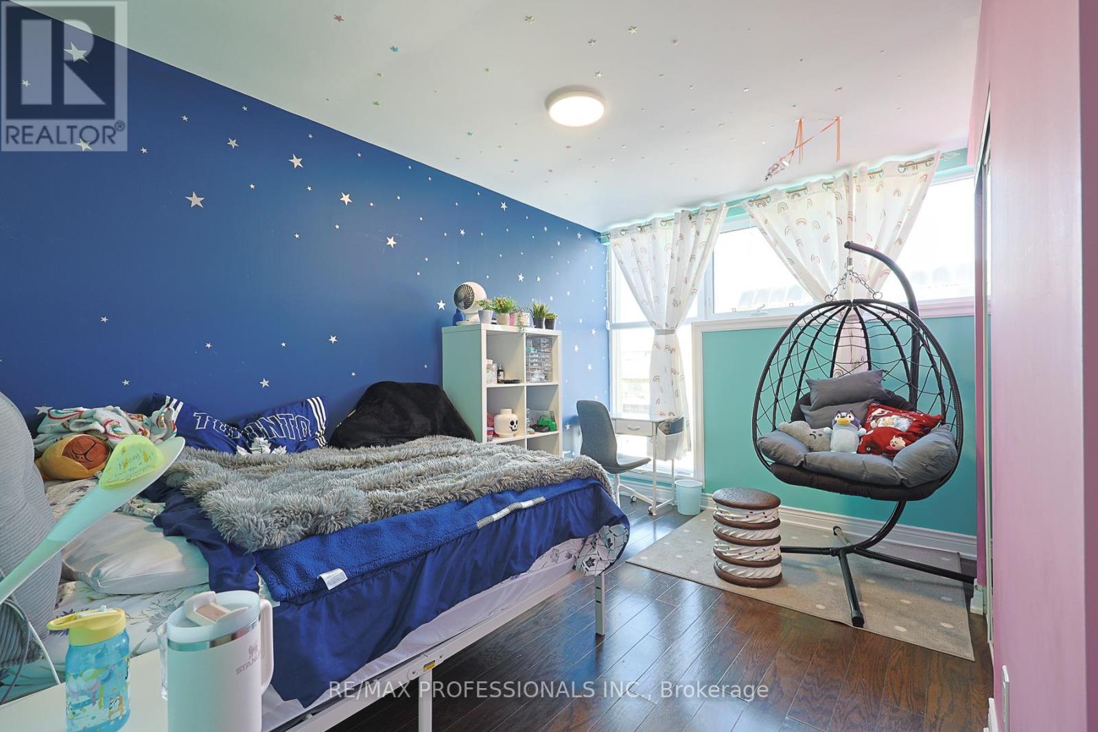 318 - 364 The East Mall Street, Toronto, Ontario  M9B 6C5 - Photo 22 - W12842920