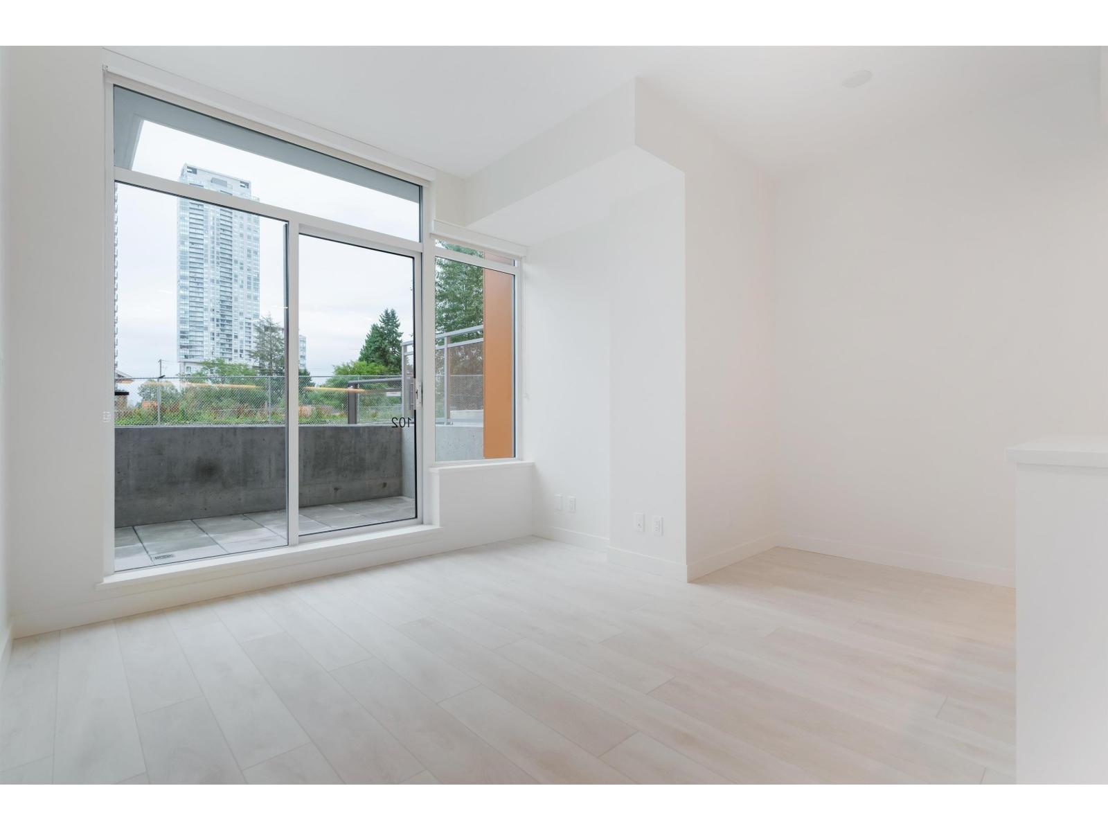 102 13318 104 Avenue, Surrey, British Columbia  V3T 0R2 - Photo 3 - R3095614