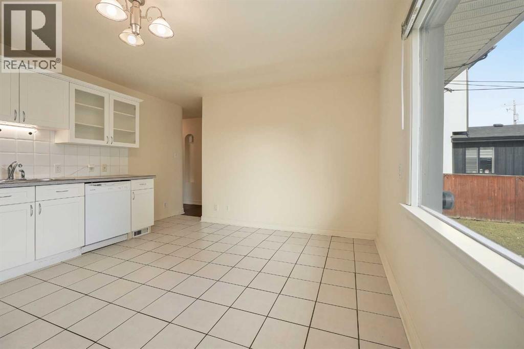 1412 Russet Road Ne, Calgary, Alberta  T2E 5L6 - Photo 7 - A2284962