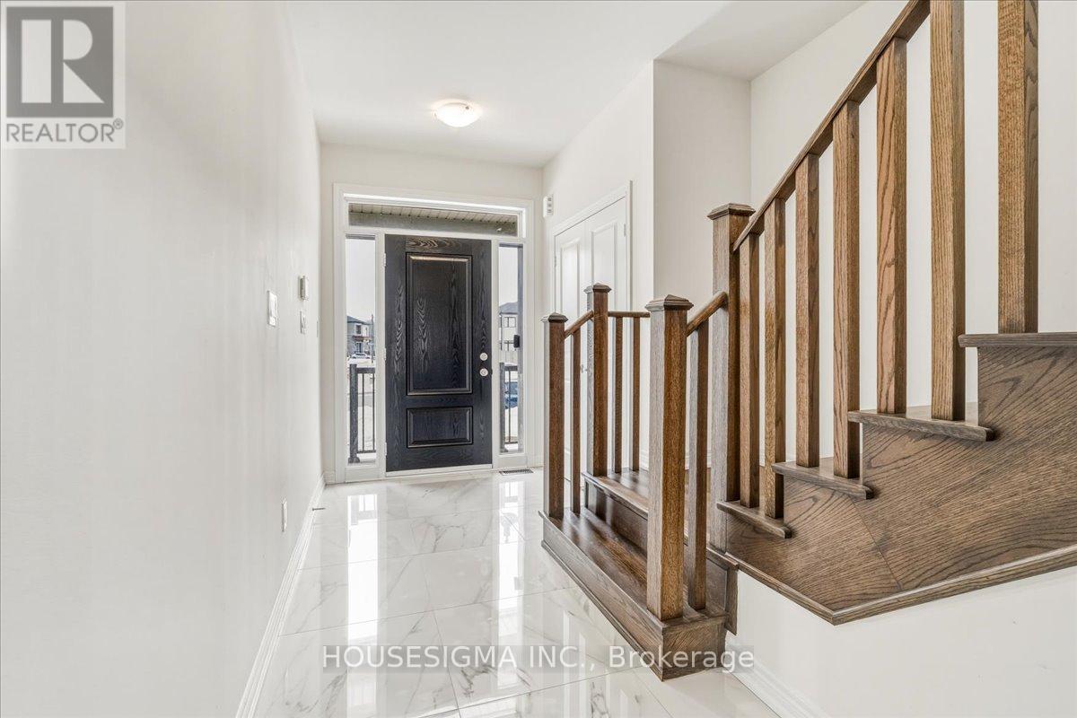 303 Great Falls Boulevard, Hamilton, Ontario  L8B 1Z5 - Photo 2 - X12842854