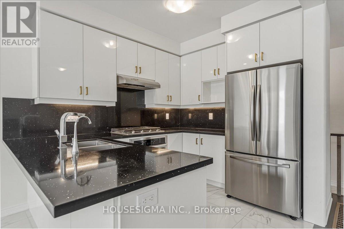 303 Great Falls Boulevard, Hamilton, Ontario  L8B 1Z5 - Photo 7 - X12842854