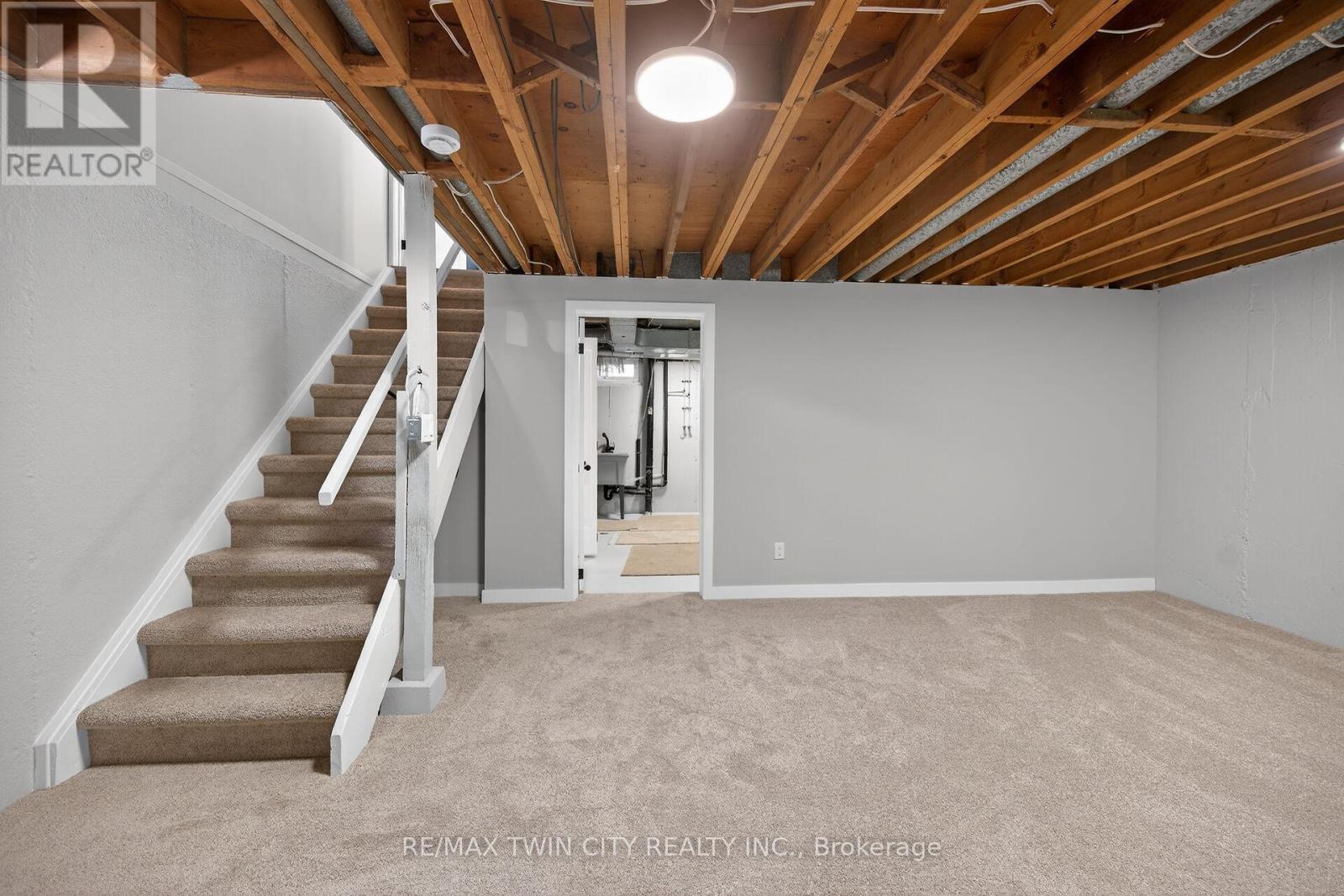 1418 Pineview Court, Cambridge, Ontario  N3H 4X1 - Photo 39 - X12842886