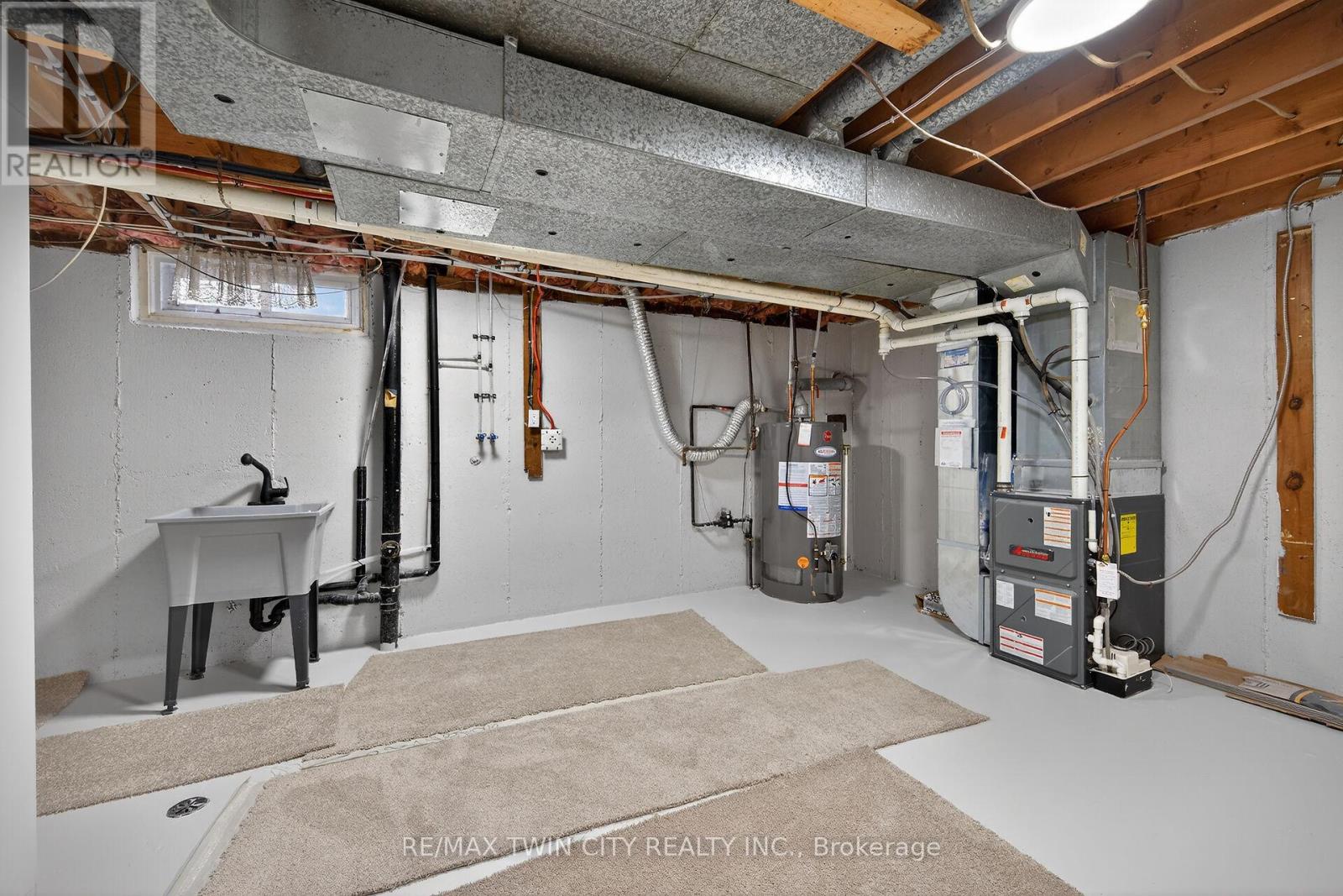 1418 Pineview Court, Cambridge, Ontario  N3H 4X1 - Photo 40 - X12842886