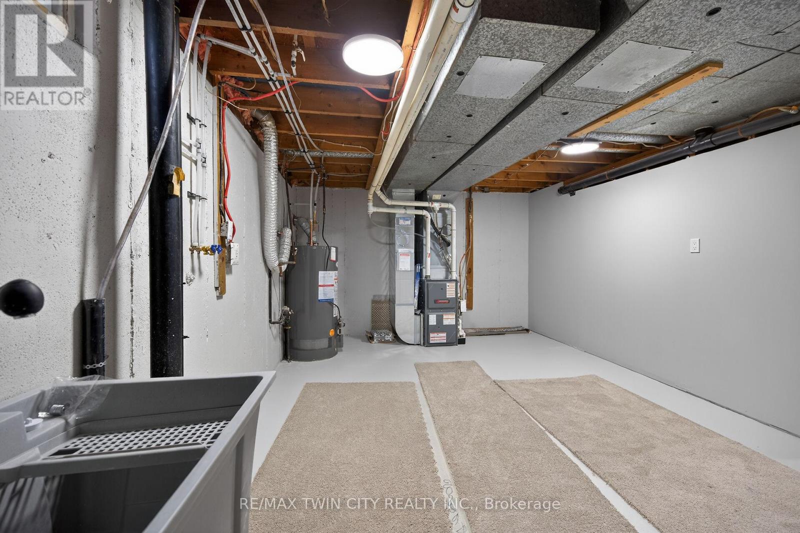 1418 Pineview Court, Cambridge, Ontario  N3H 4X1 - Photo 41 - X12842886