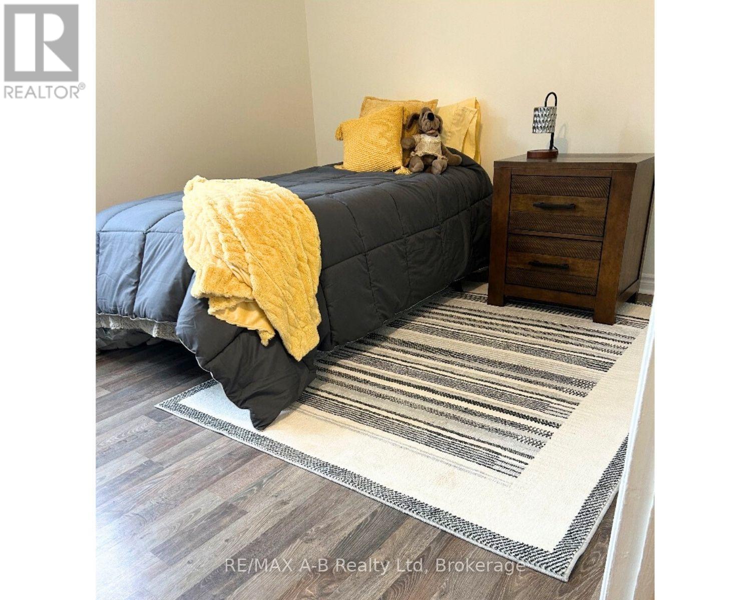 29 Dunsford Crescent, St. Marys, Ontario  N4X 1A5 - Photo 23 - X12840536