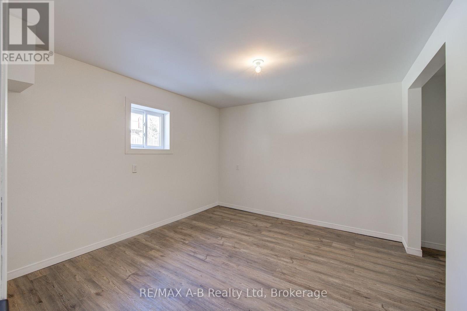 29 Dunsford Crescent, St. Marys, Ontario  N4X 1A5 - Photo 35 - X12840536