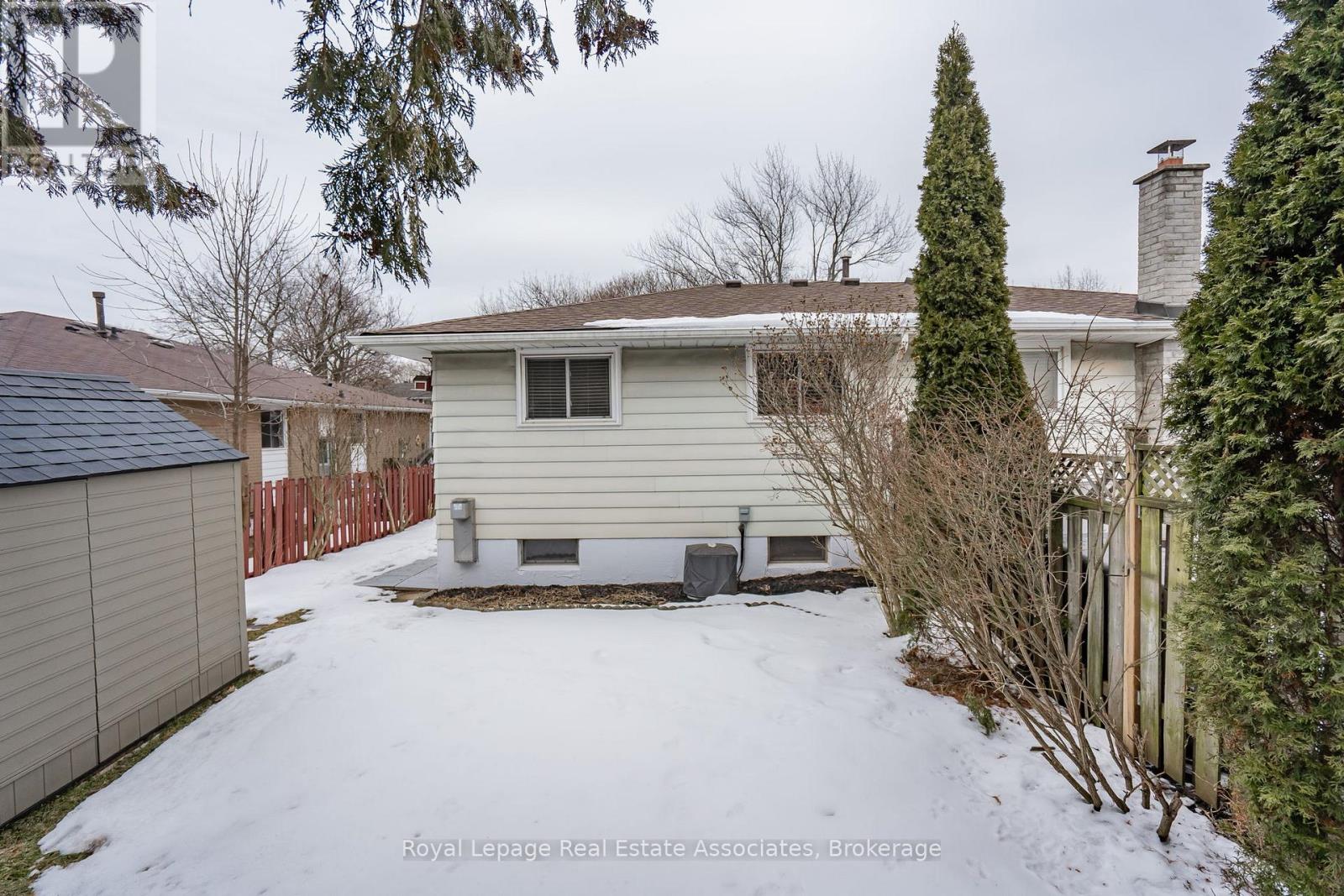 1370 Roylen Road, Oakville, Ontario  L6H 1V4 - Photo 40 - W12834474