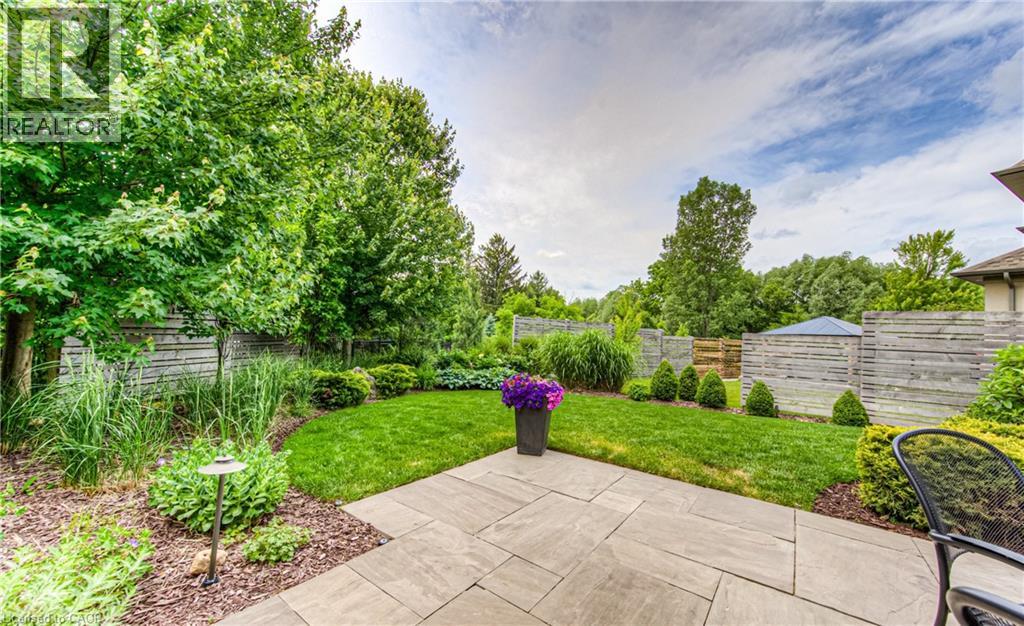 905 Old Cottage Court, Kitchener, Ontario  N2K 4K2 - Photo 44 - 40805217