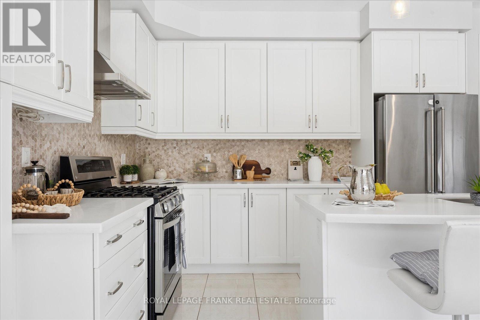 193 Kenneth Cole Drive, Clarington, Ontario  L1C 0S6 - Photo 13 - E12843098