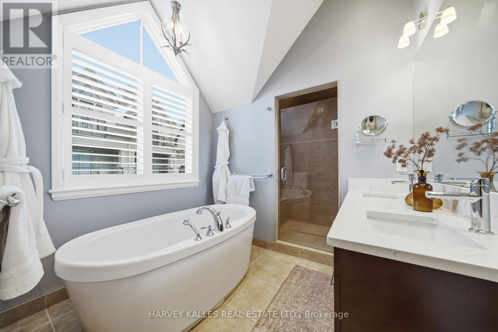 7 - 4 Bridge Street, Prince Edward County (Picton Ward), Ontario  K0K 2T0 - Photo 27 - X12842956