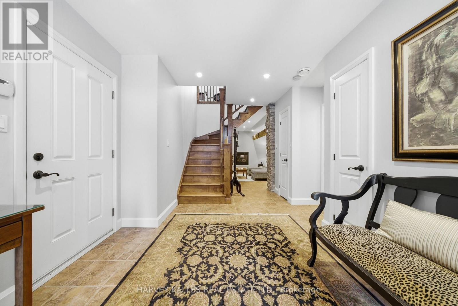 7 - 4 Bridge Street, Prince Edward County (Picton Ward), Ontario  K0K 2T0 - Photo 4 - X12842956