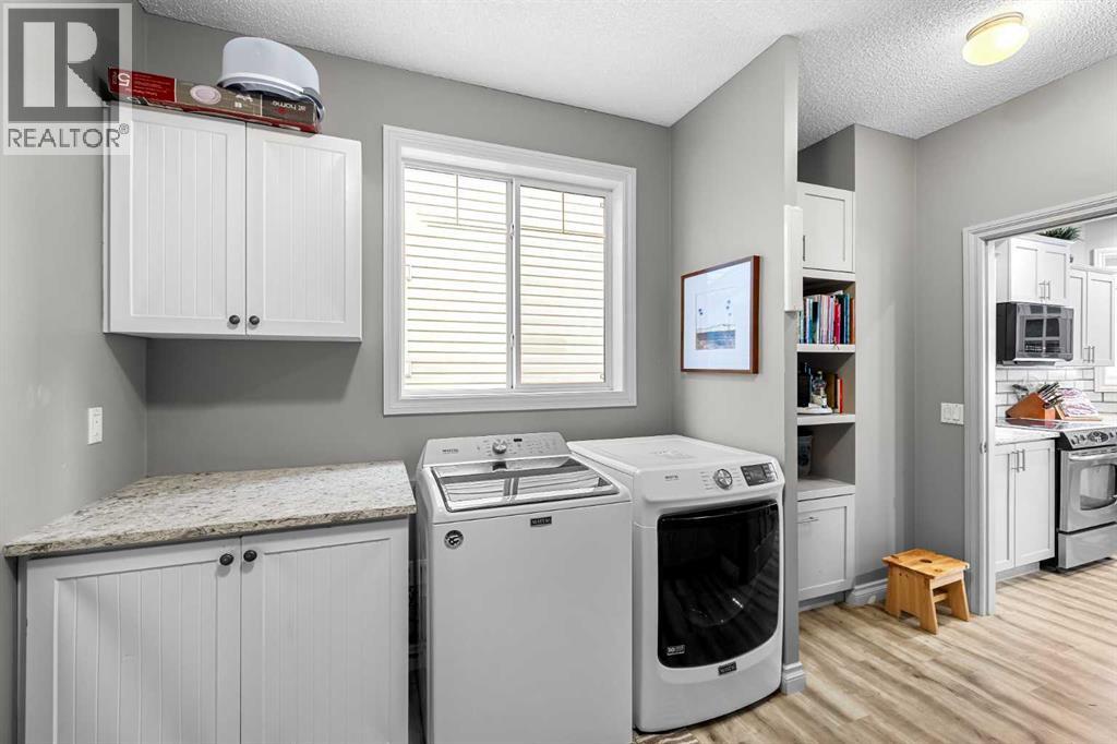 210 Hidden Creek Heights Nw, Calgary, Alberta  T3A 6K8 - Photo 19 - A2289863