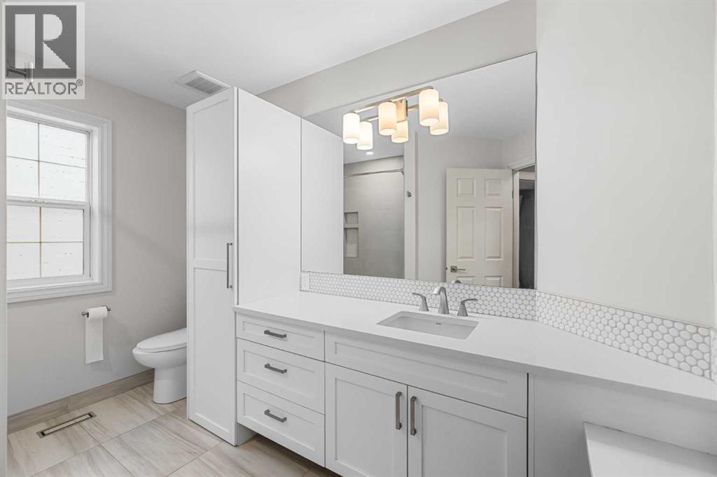 210 Hidden Creek Heights Nw, Calgary, Alberta  T3A 6K8 - Photo 34 - A2289863