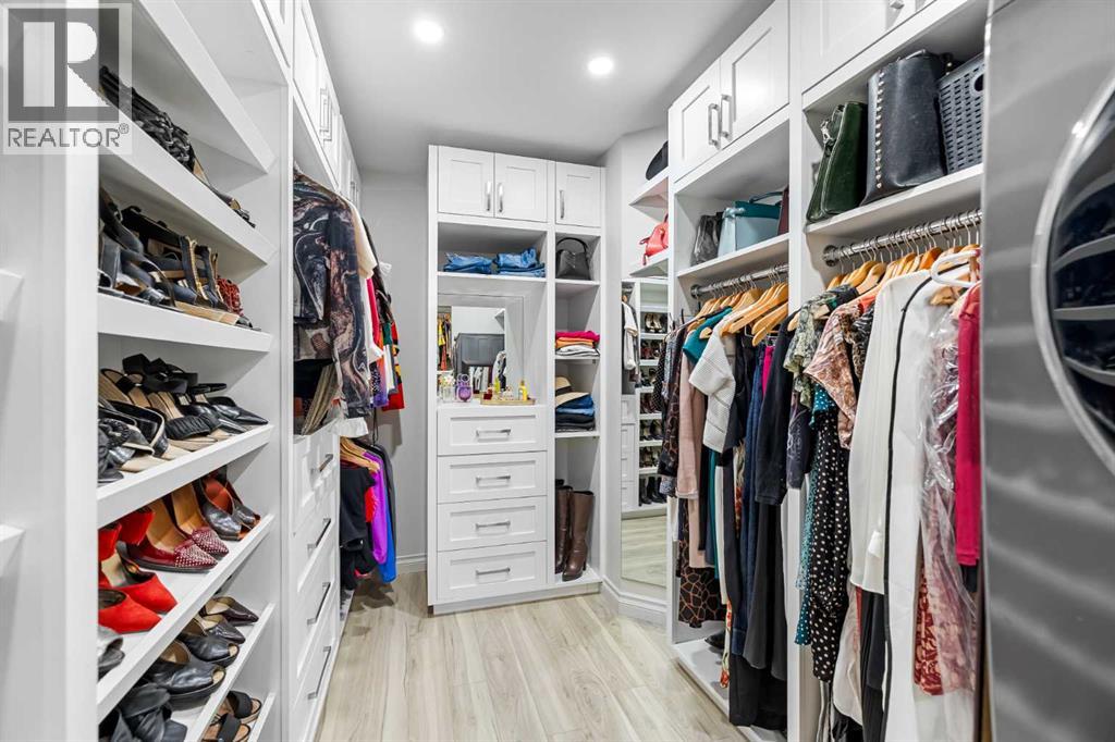 210 Hidden Creek Heights Nw, Calgary, Alberta  T3A 6K8 - Photo 28 - A2289863