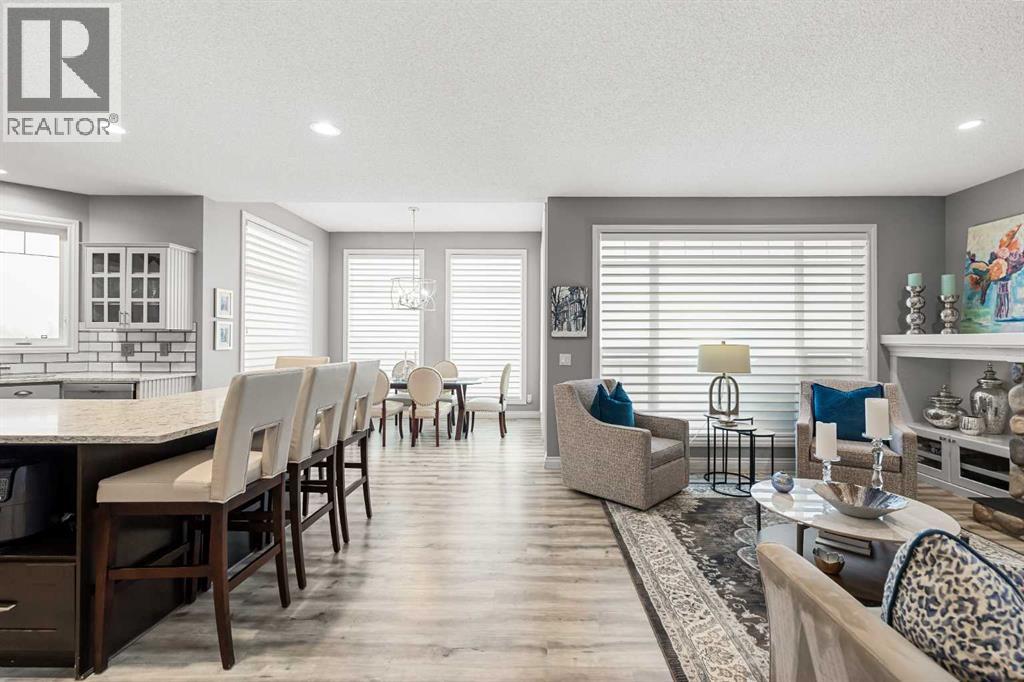 210 Hidden Creek Heights Nw, Calgary, Alberta  T3A 6K8 - Photo 5 - A2289863