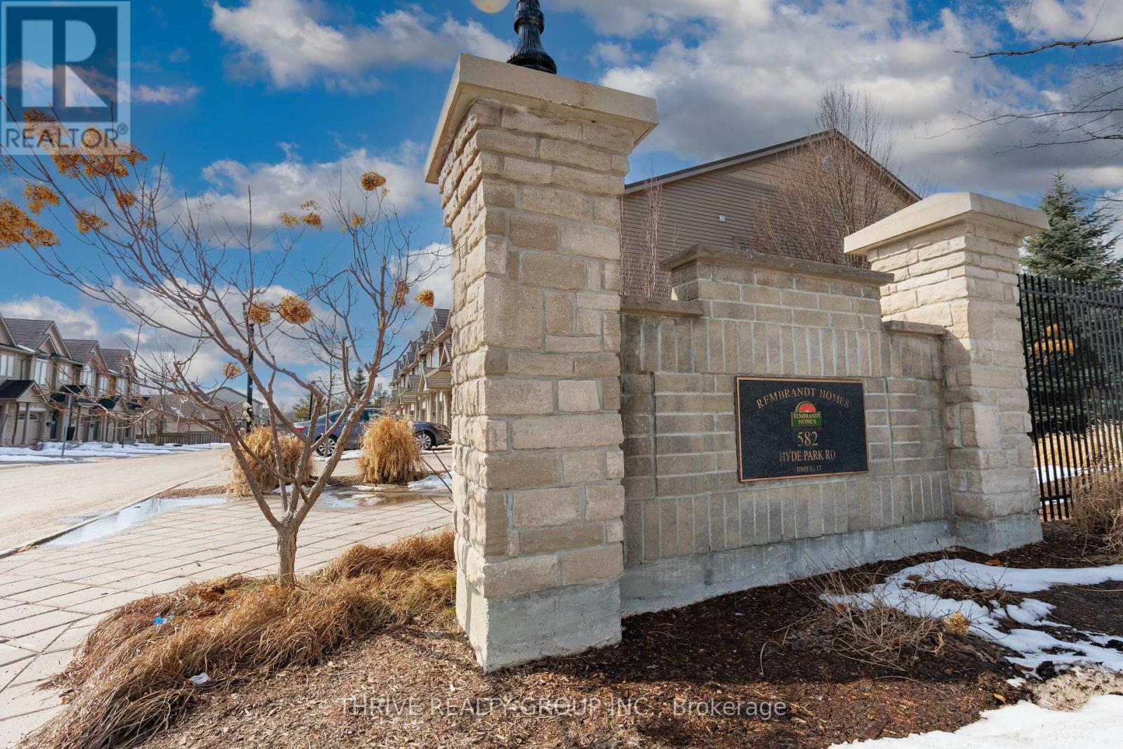 2 - 582 Hyde Park Road, London North, Ontario  N6H 3S1 - Photo 3 - X12842972