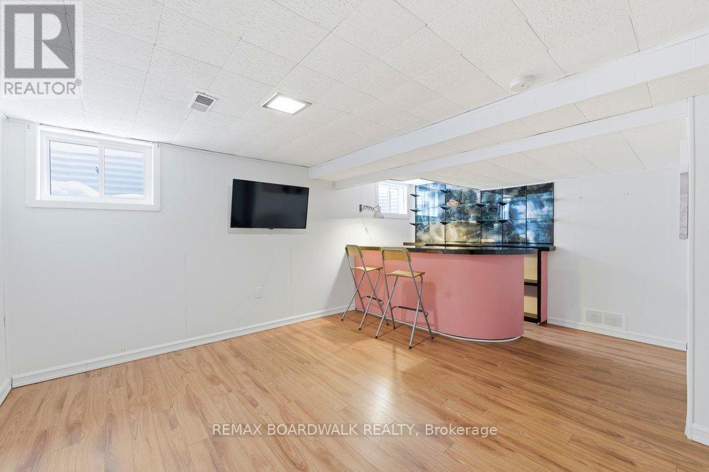 65 - 837 Eastvale Drive, Ottawa, Ontario  K1J 7T5 - Photo 35 - X12843016