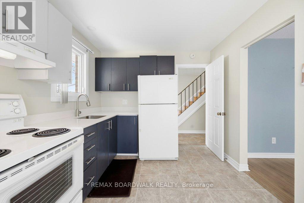 65 - 837 Eastvale Drive, Ottawa, Ontario  K1J 7T5 - Photo 9 - X12843016