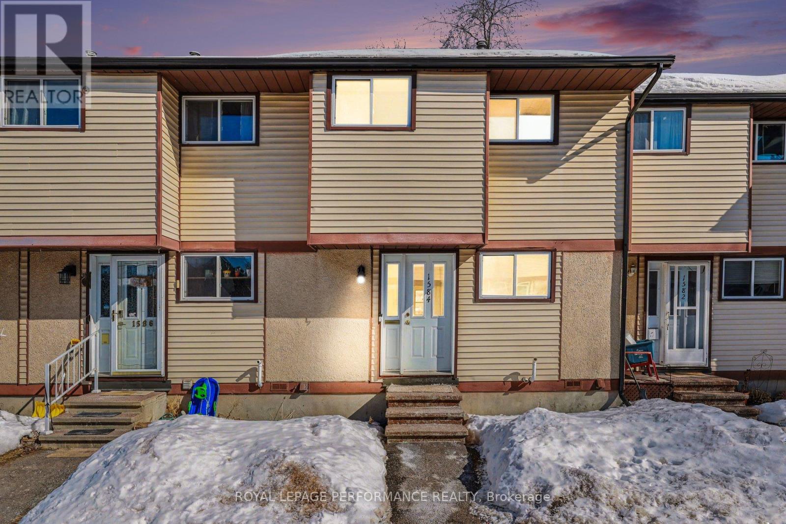 1584 FEATHER LANE, Ottawa, Ontario