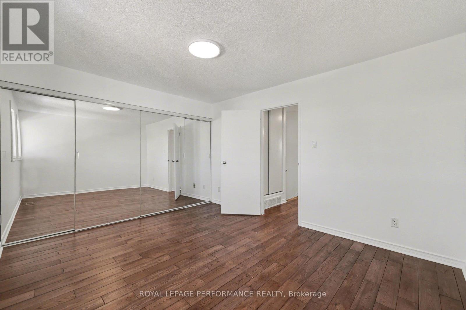 1584 Feather Lane, Ottawa, Ontario  K1T 1V4 - Photo 22 - X12843056