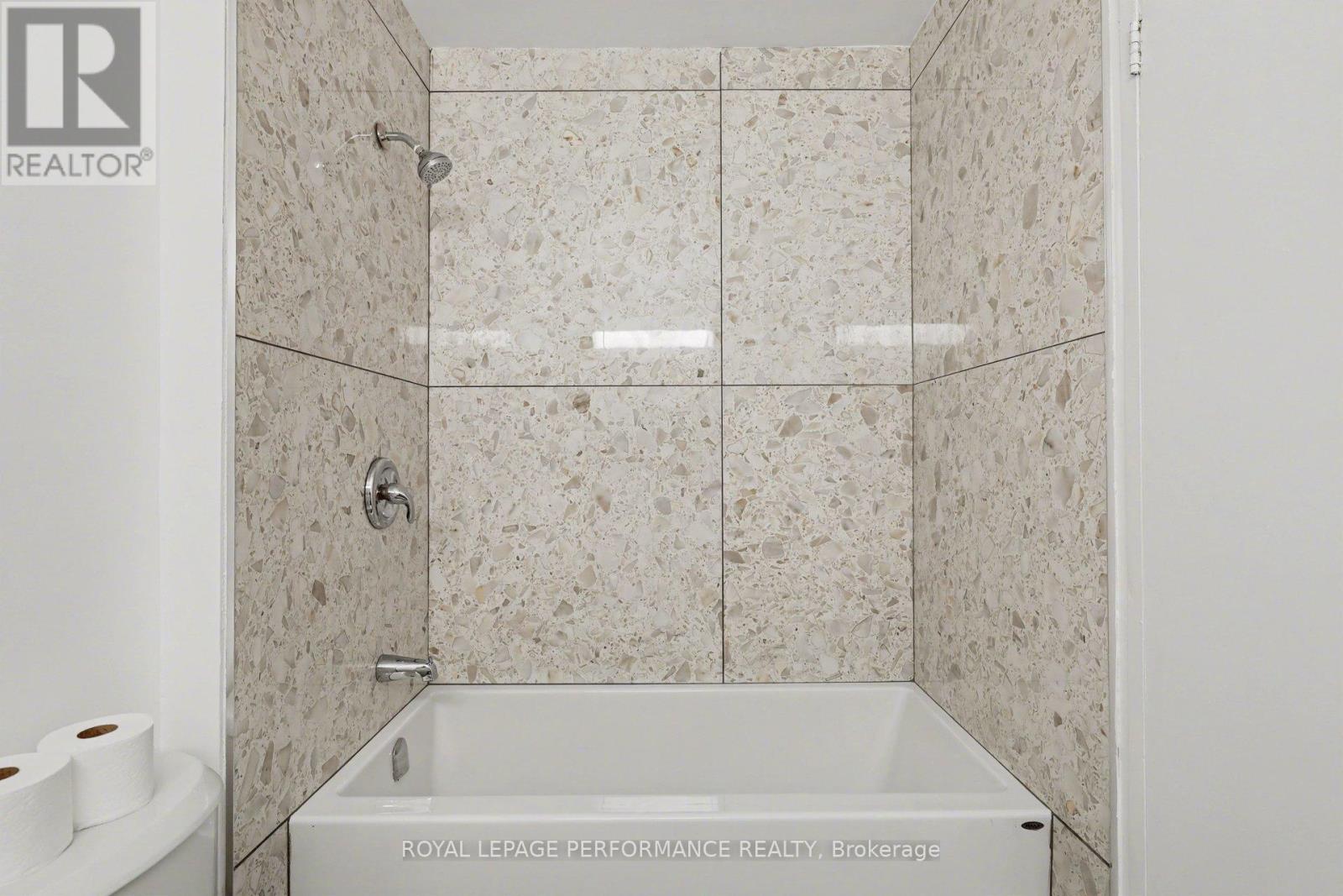 1584 Feather Lane, Ottawa, Ontario  K1T 1V4 - Photo 27 - X12843056