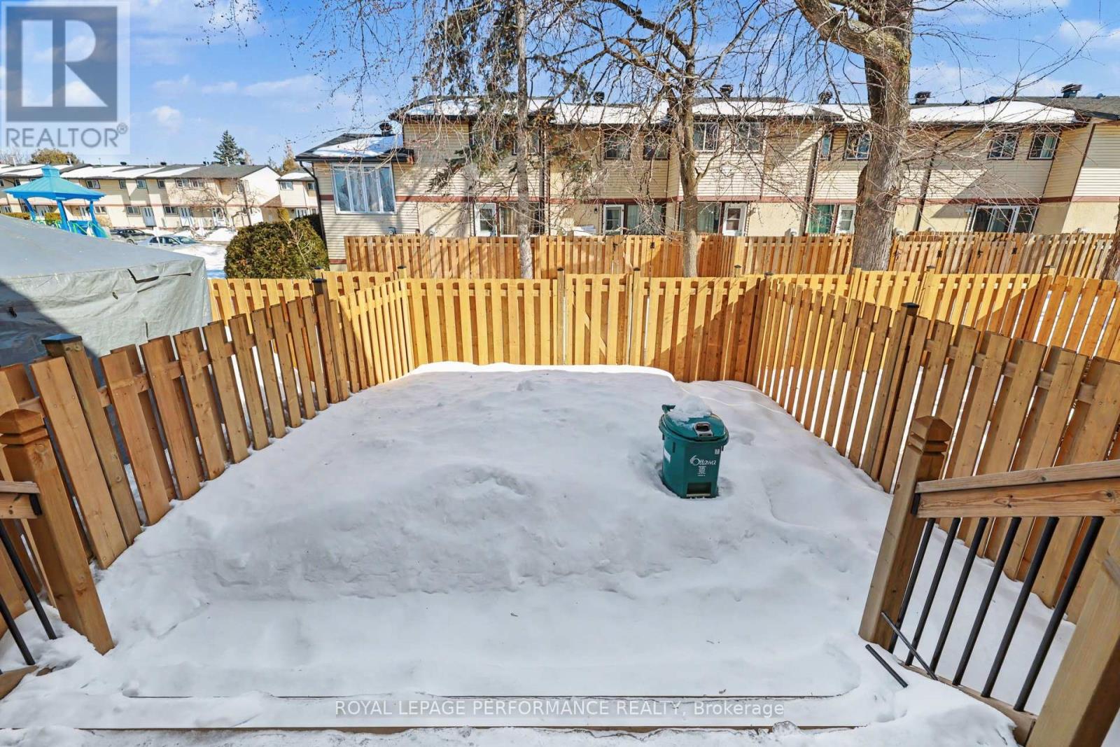 1584 Feather Lane, Ottawa, Ontario  K1T 1V4 - Photo 33 - X12843056