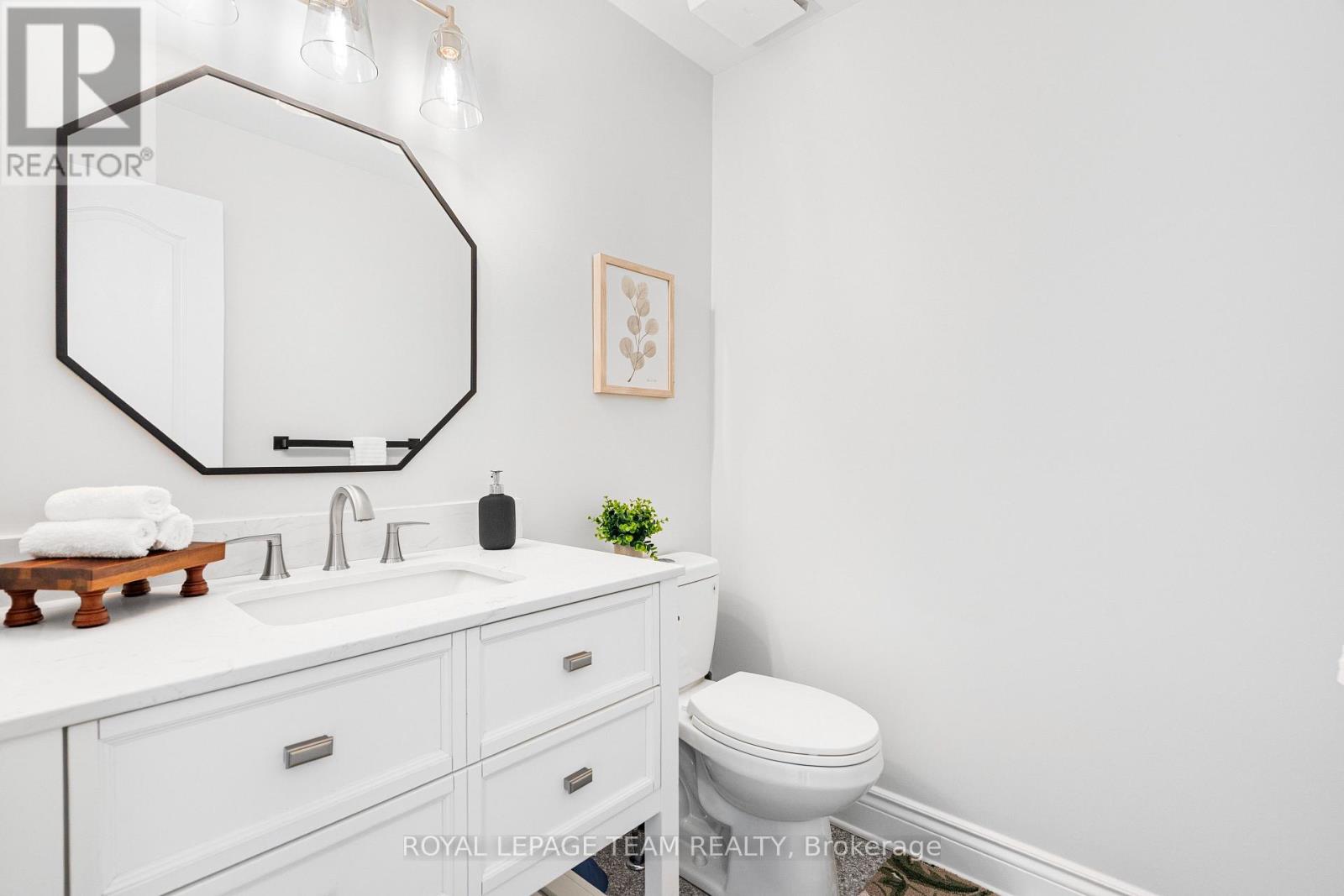 1925 Windwood Place, Ottawa, Ontario  K1C 7K7 - Photo 21 - X12843072