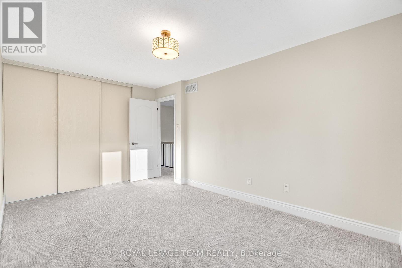 1925 Windwood Place, Ottawa, Ontario  K1C 7K7 - Photo 36 - X12843072