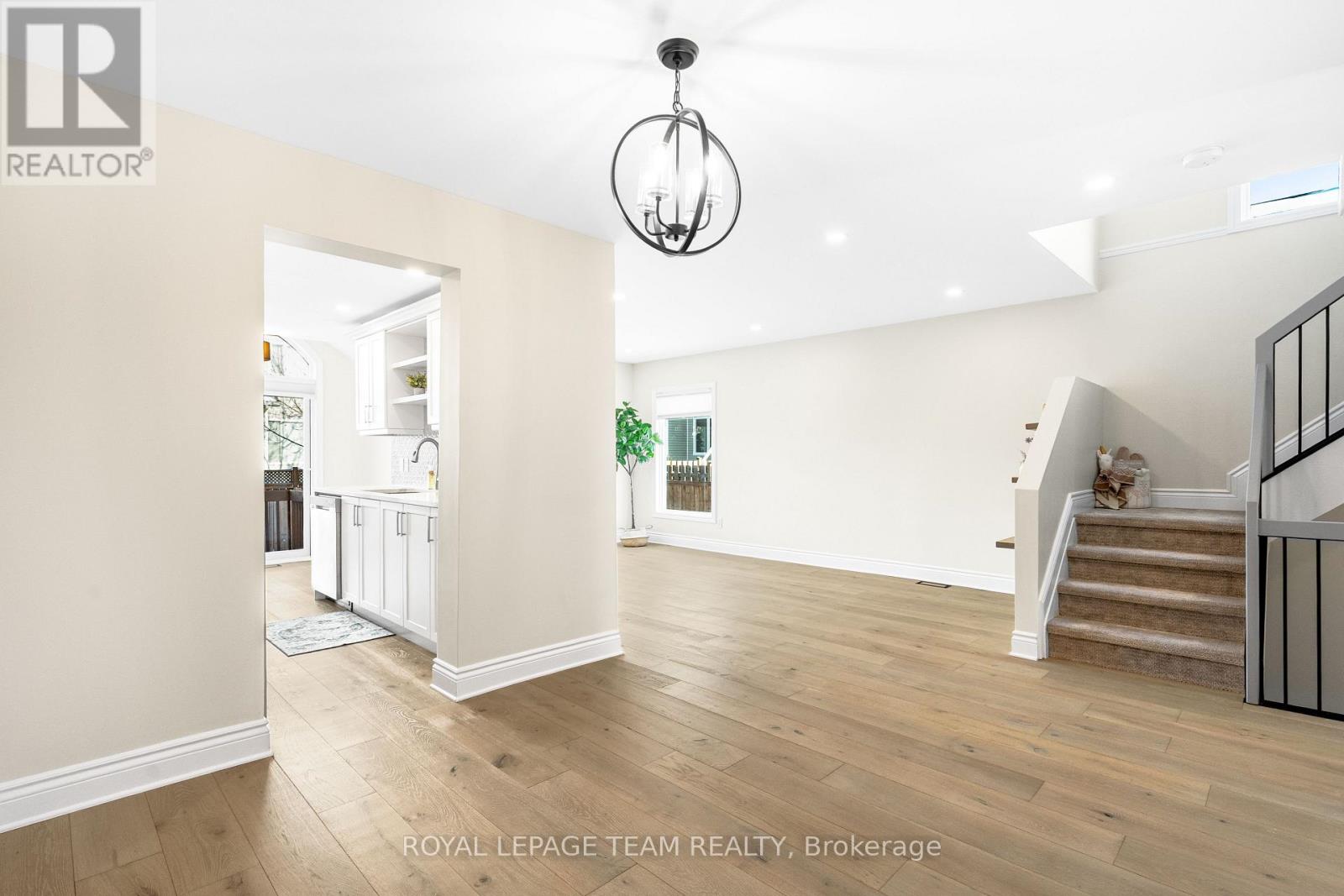 1925 Windwood Place, Ottawa, Ontario  K1C 7K7 - Photo 7 - X12843072