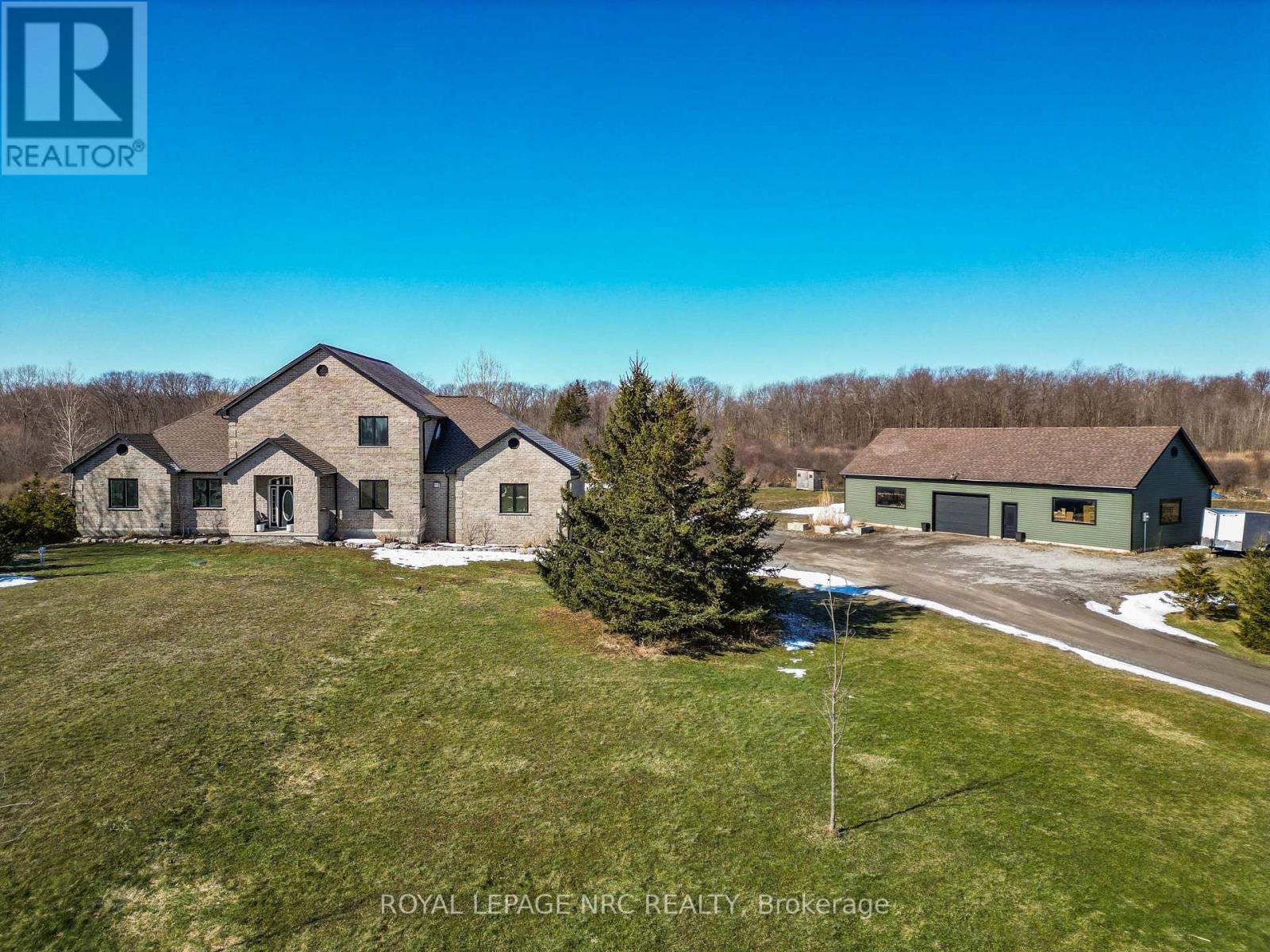 615 Burleigh Road N, Fort Erie, Ontario  L0S 1N0 - Photo 1 - X12842976