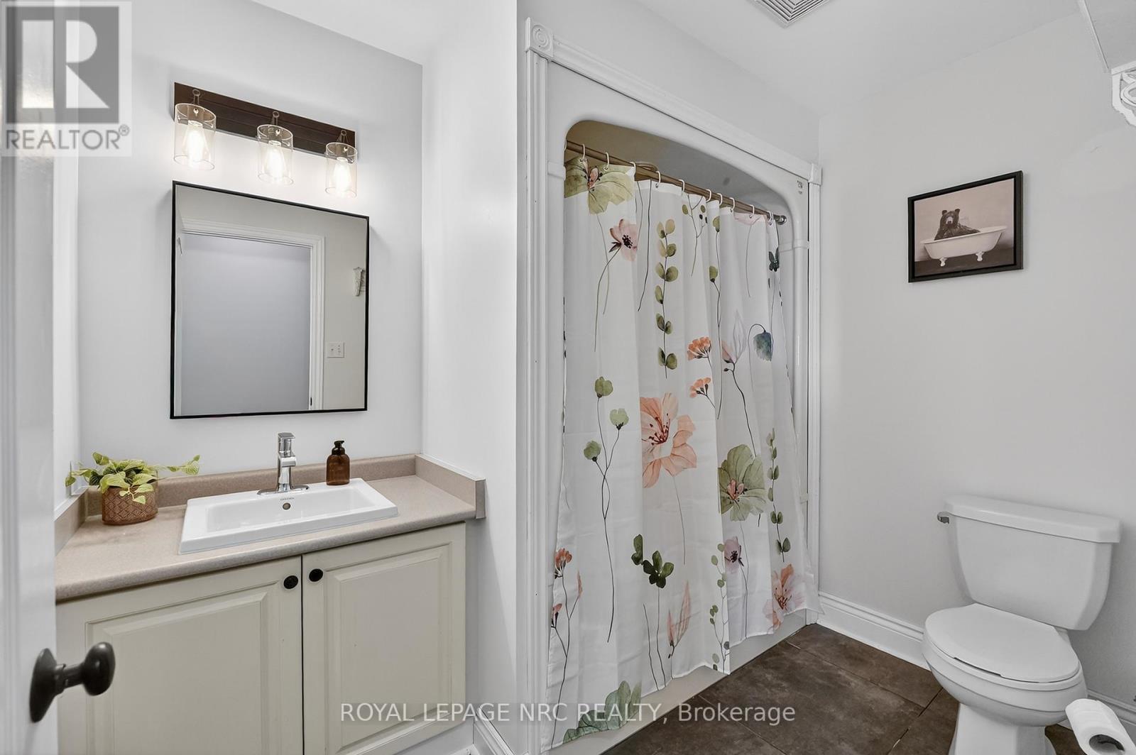 615 Burleigh Road N, Fort Erie, Ontario  L0S 1N0 - Photo 38 - X12842976