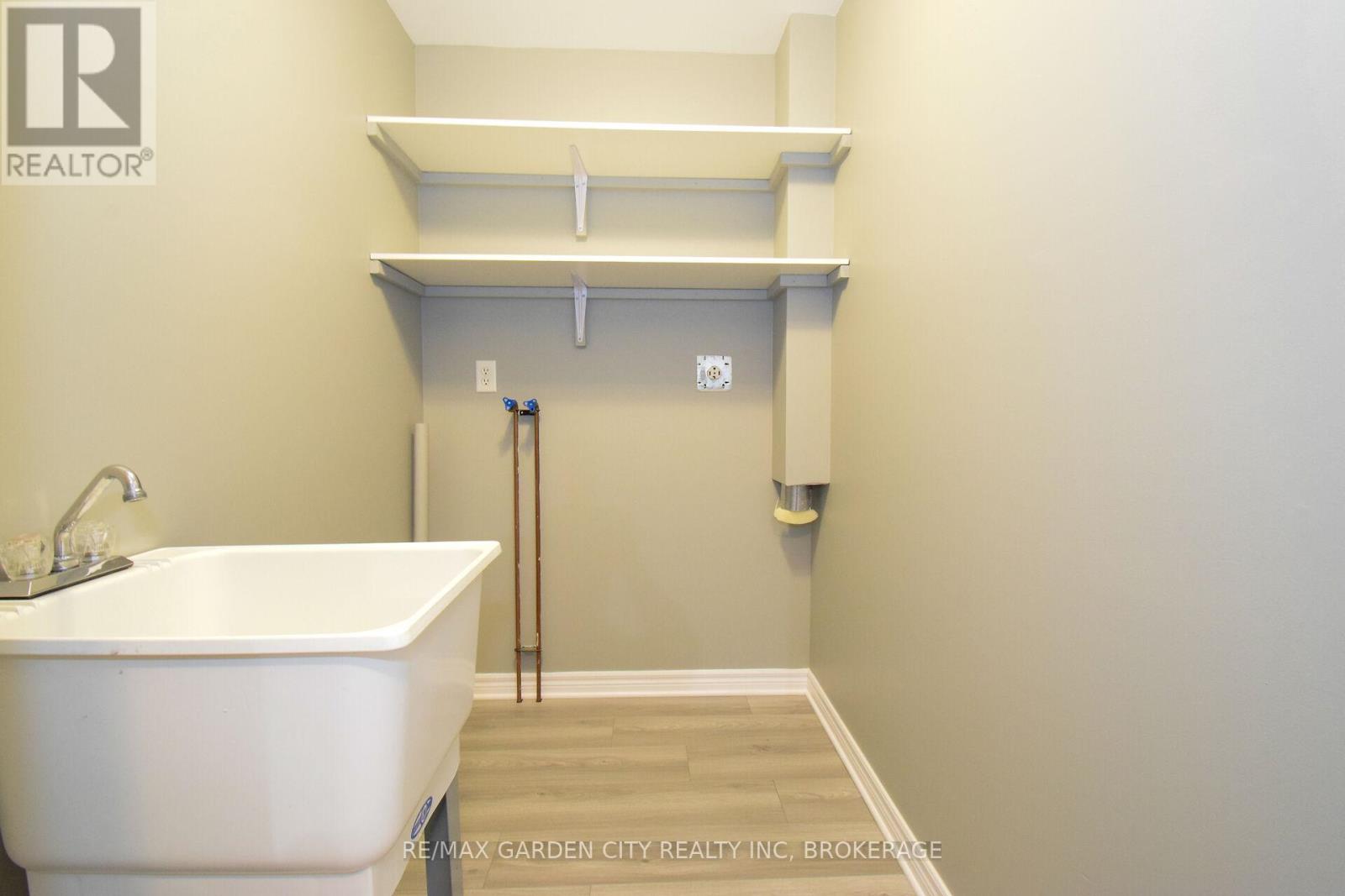 11 - 162 First Street, Welland, Ontario  L3B 4S2 - Photo 25 - X12843052