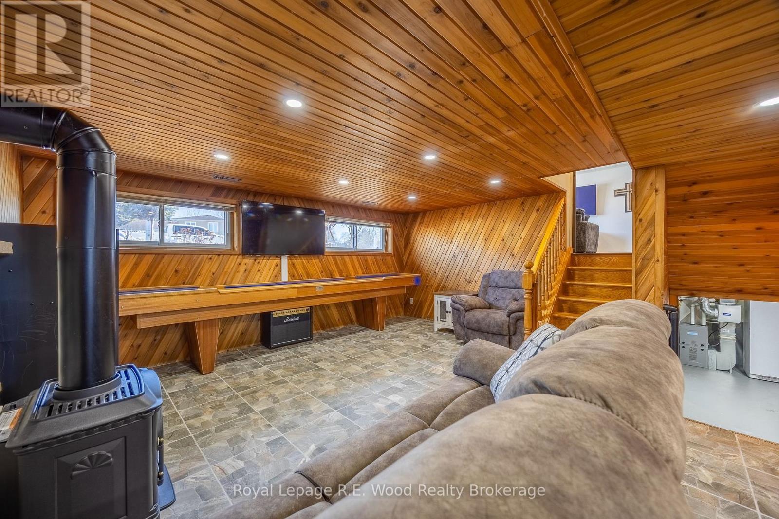 11 Glenwood Road, Ingersoll, Ontario N5C 3N7 - Photo 16 - X12843084