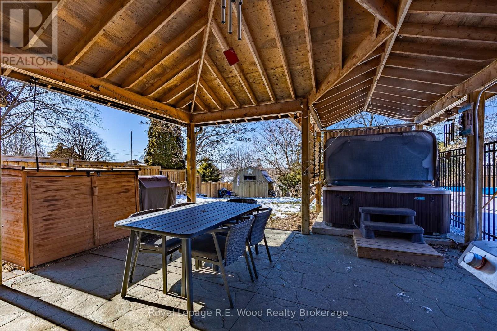 11 Glenwood Road, Ingersoll, Ontario N5C 3N7 - Photo 25 - X12843084